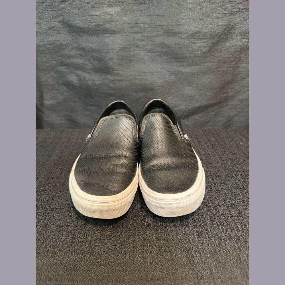 Vans - Classic Slip On
